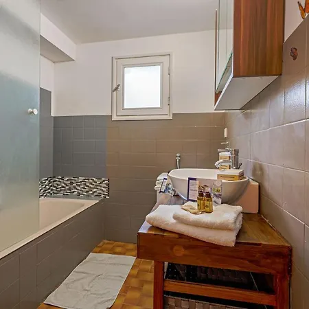 Cyria - Welkeys Apartamento